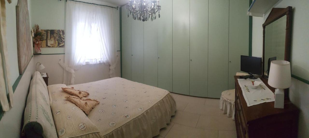 Serra E Mesu Affittacamere Magomadas ภายนอก รูปภาพ