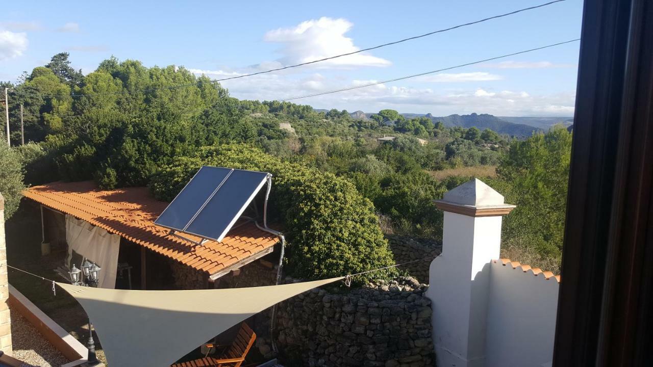 Serra E Mesu Affittacamere Magomadas ภายนอก รูปภาพ